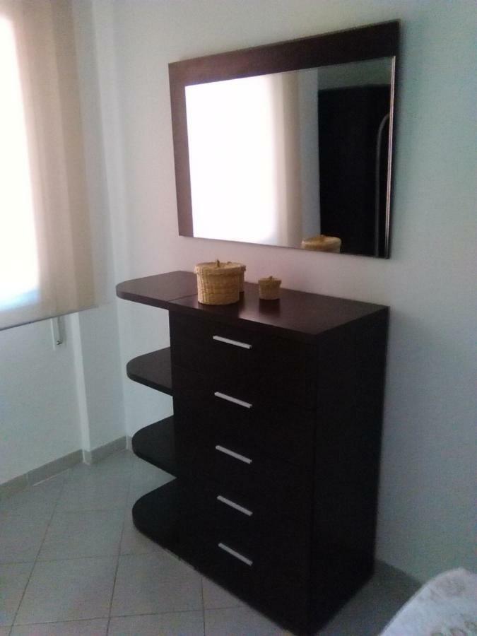 Piso En Centro Historico Apartment เฮเรซ เด ลาฟรอนเตรา ภายนอก รูปภาพ